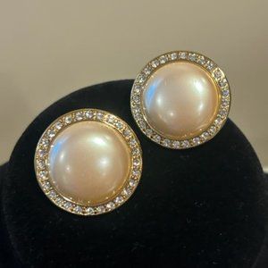 MONET Gold Tone Pearl/Rhinestone Statement VTG EARRINGS
